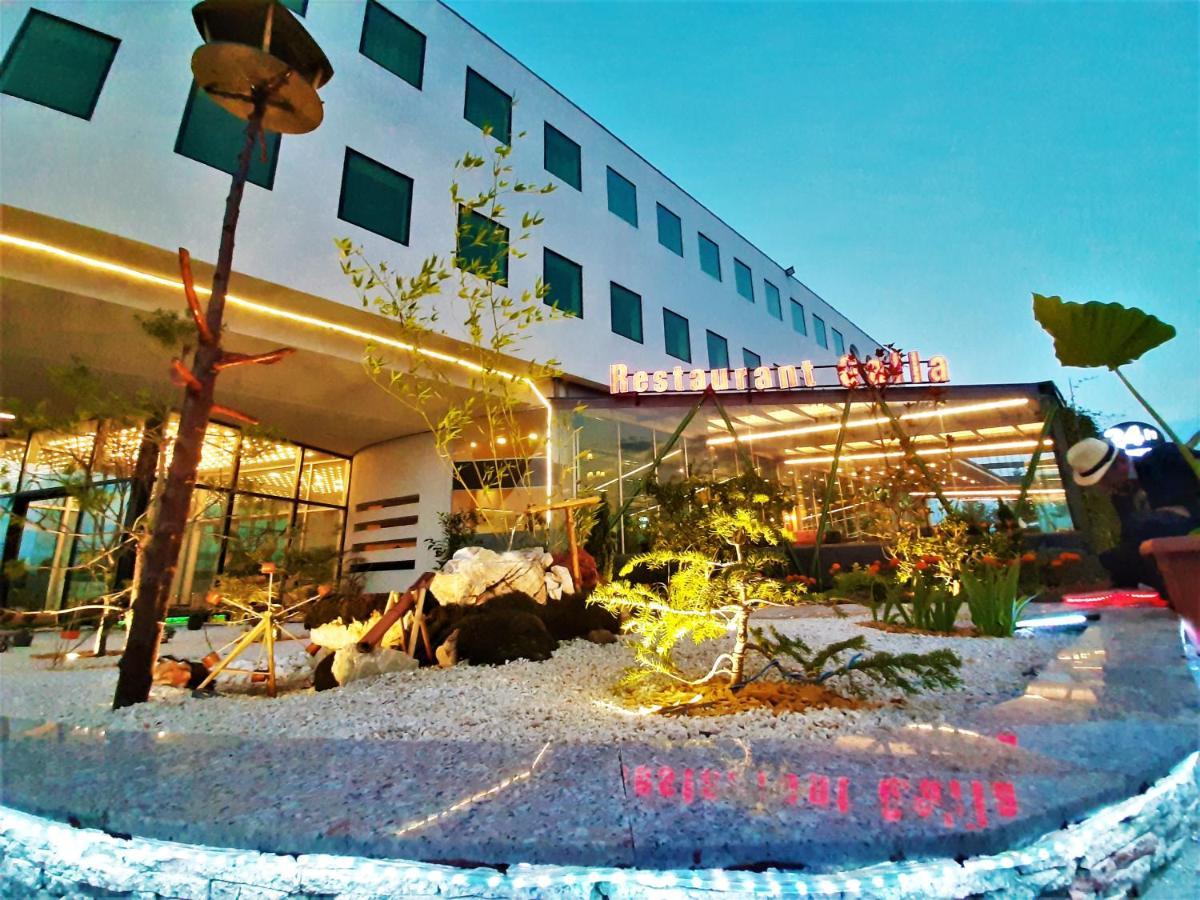 Best Western Hotel Galla Sllatine e Madhe Exterior photo