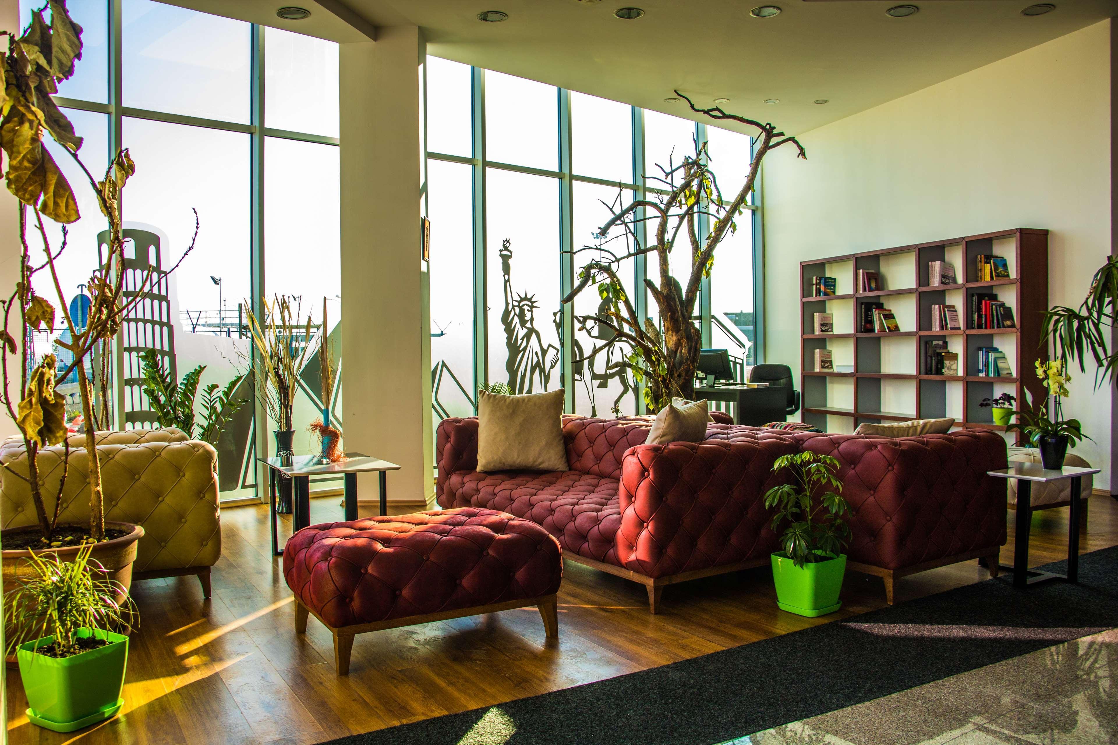Best Western Hotel Galla Sllatine e Madhe Exterior photo